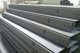 河南一體成型電纜橋架公司 電纜橋架的功能、優(yōu)勢與應用