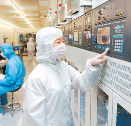 技術遭卡脖，產品常背鍋 國產手機打響攻芯戰